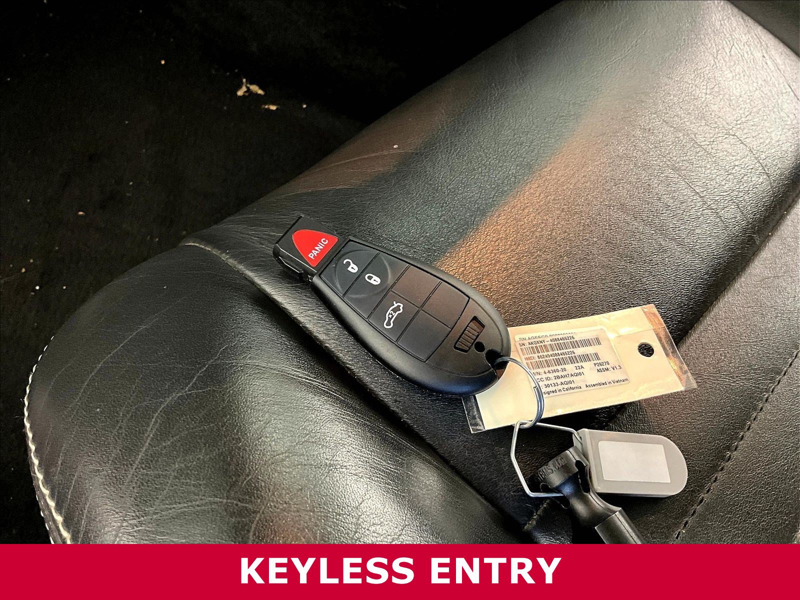 Used 2013 Dodge Challenger R/T RWD image 31