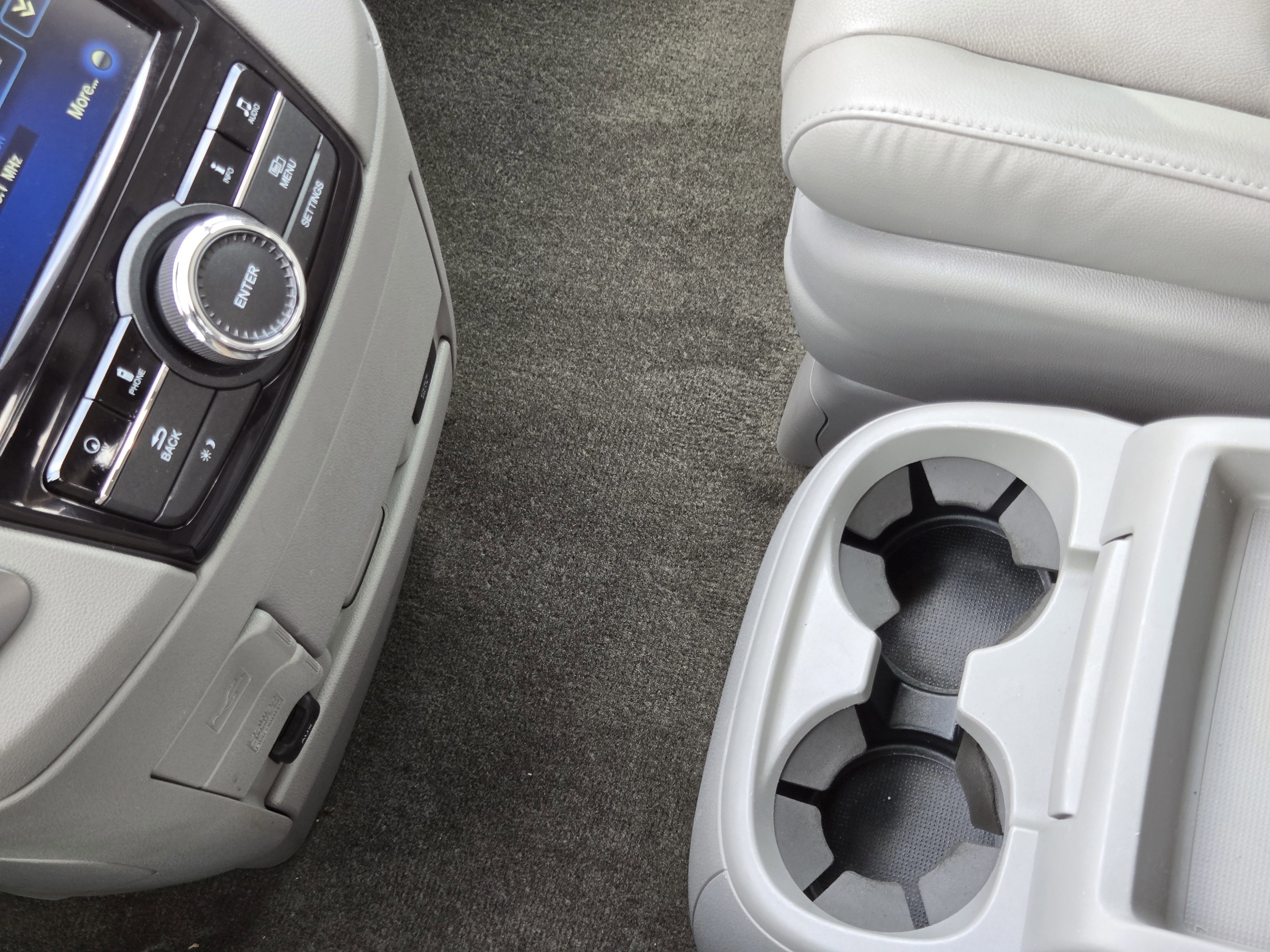 Used 2015 Honda Odyssey EX-L image 17