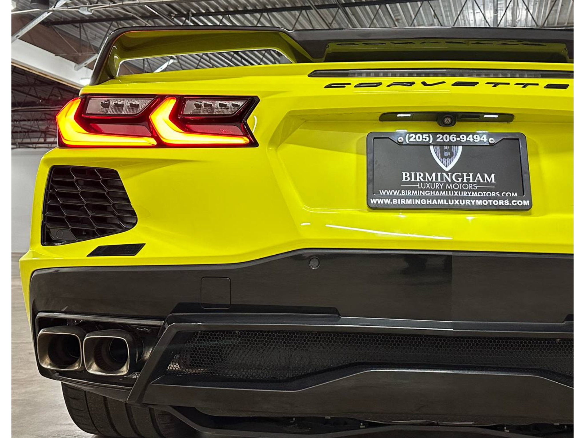 Used 2024 Chevrolet Corvette Stingray Preferred Cpe w/ Z51 Performance Package RWD image 16