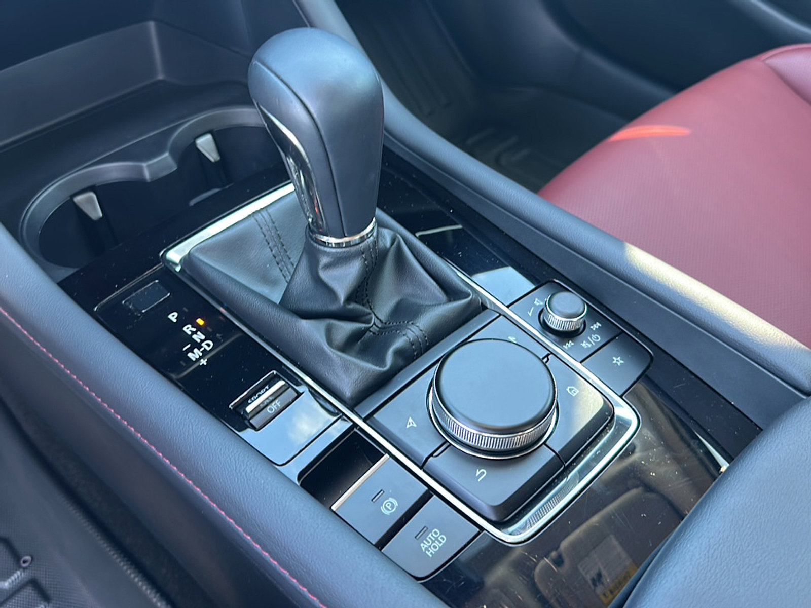 Used 2023 MAZDA MAZDA3 s image 33