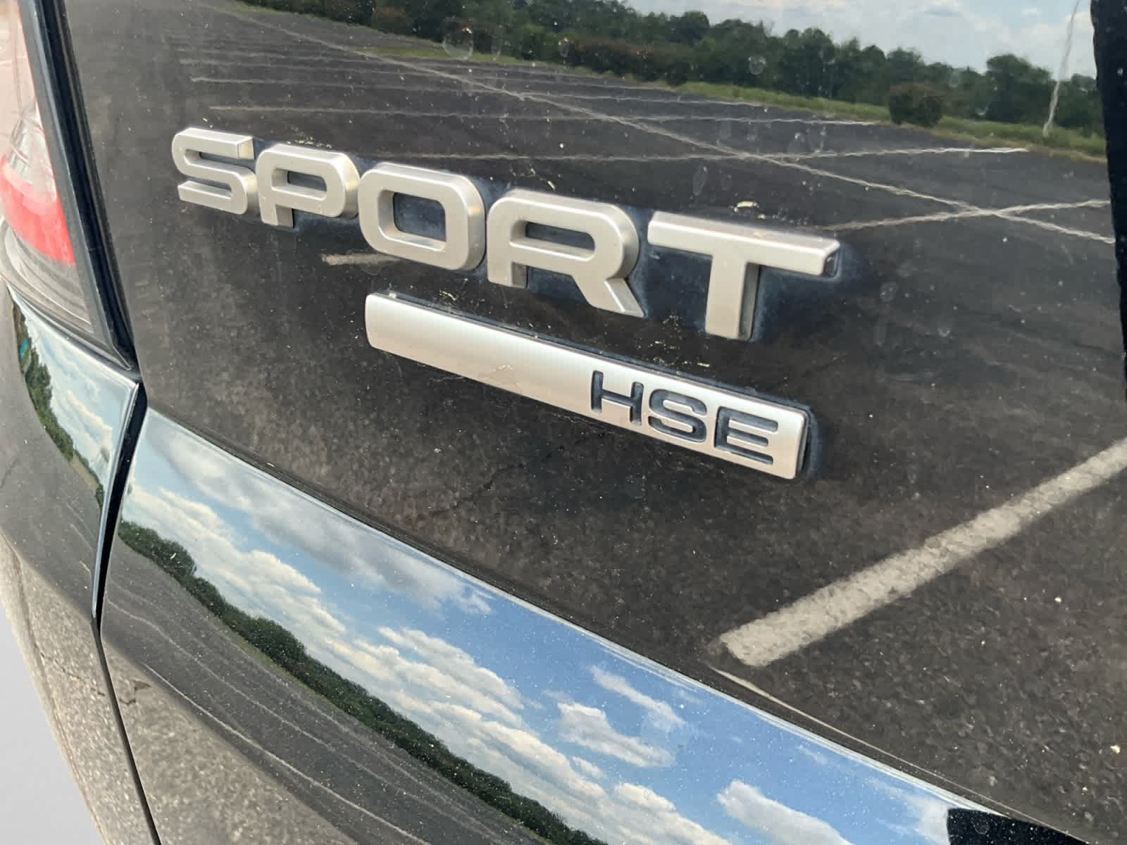 Used 2018 Land Rover Range Rover Sport HSE AWD/4WD image 17