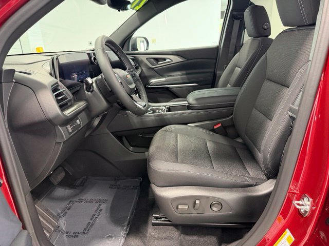 New 2027 Chevrolet Traverse LT w/ Driver Confidence Package AWD/4WD image 10