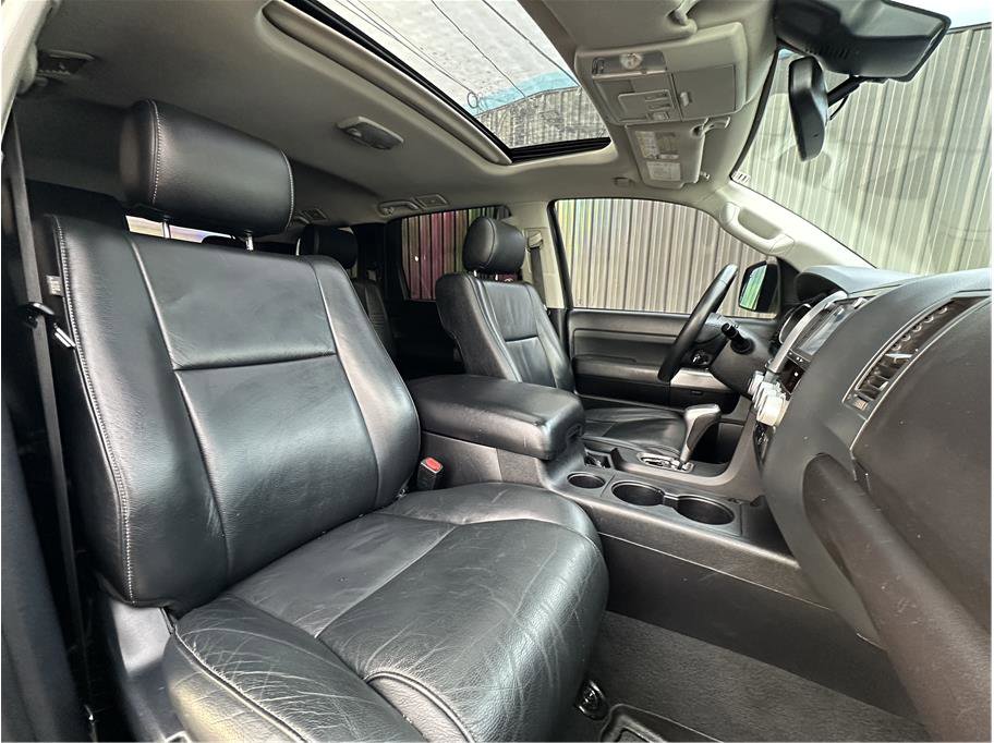 Used 2020 Toyota Sequoia TRD Sport w/ TRD Sport Premium Package image 15