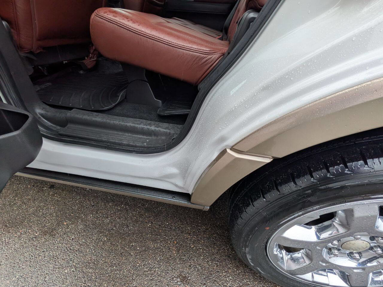 Used 2013 Ford Expedition King Ranch AWD/4WD image 23