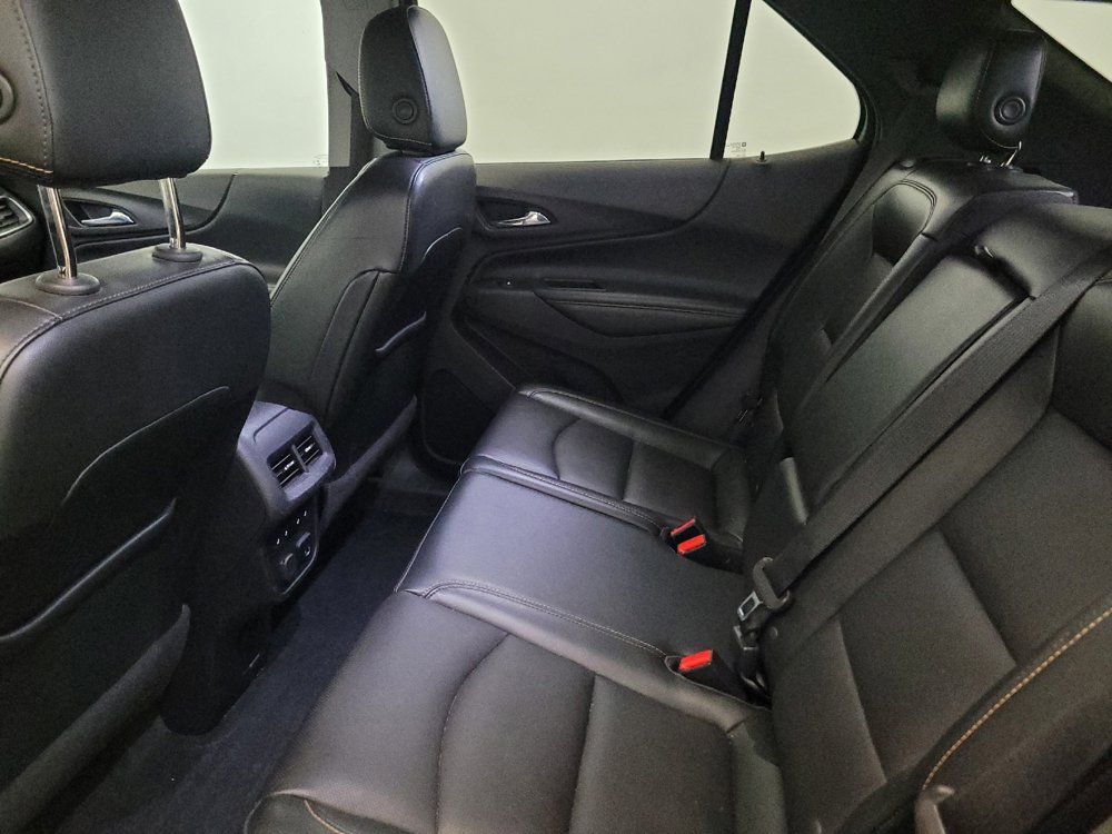 Used 2018 Chevrolet Equinox Premier w/ Infotainment II Package AWD/4WD image 18