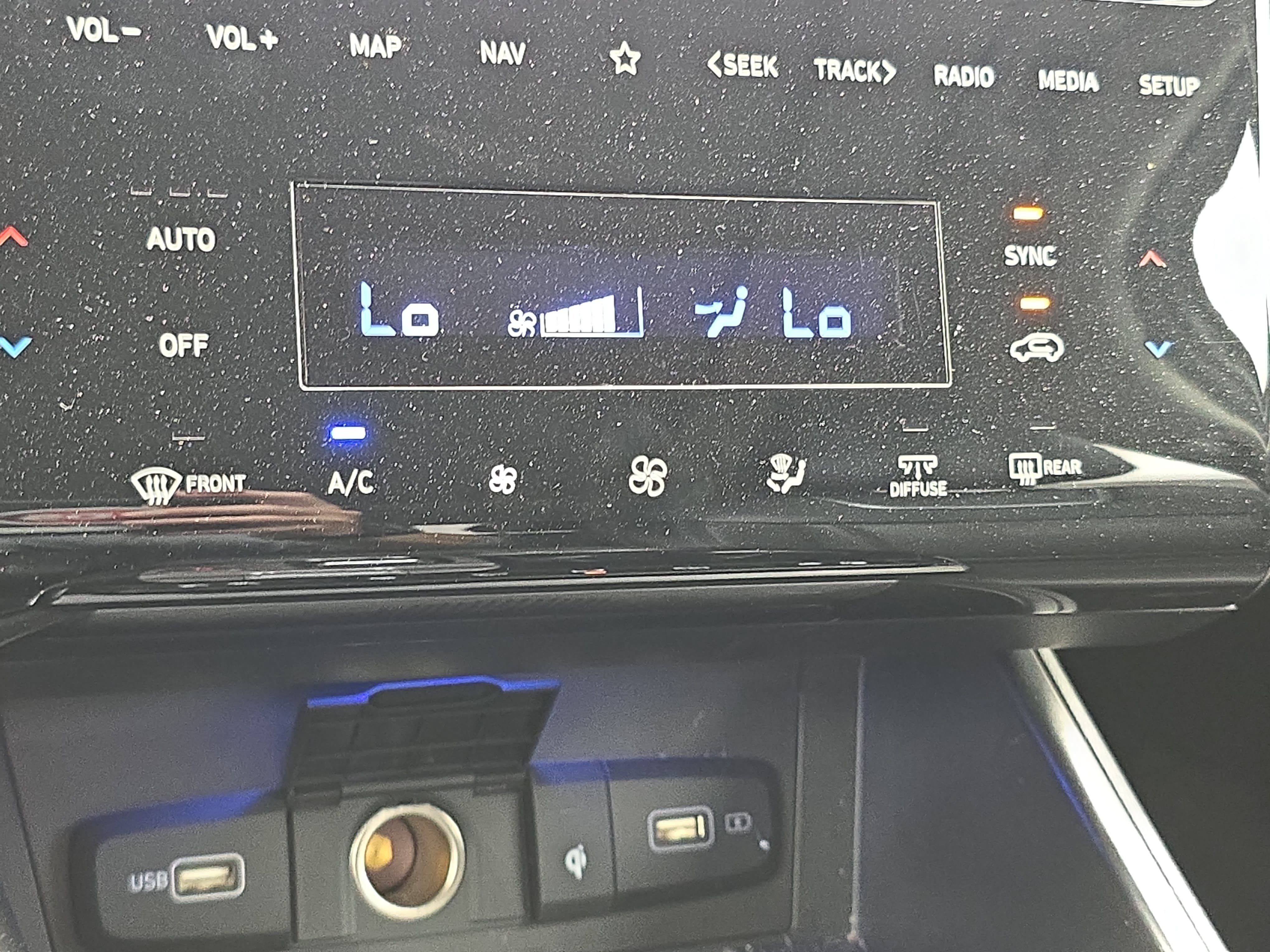 Used 2023 Hyundai Tucson Limited AWD/4WD image 24