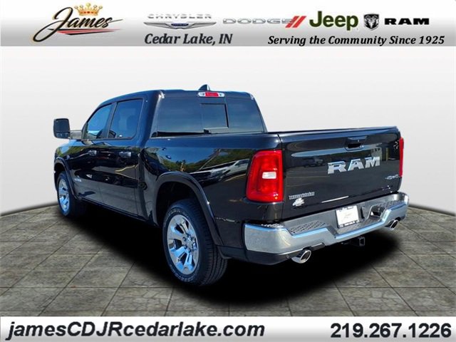 New 2026 RAM 1500 4x4 Crew Cab image 3