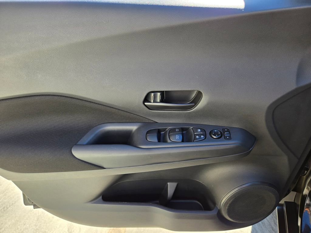 Used 2024 Nissan Kicks S FWD image 21