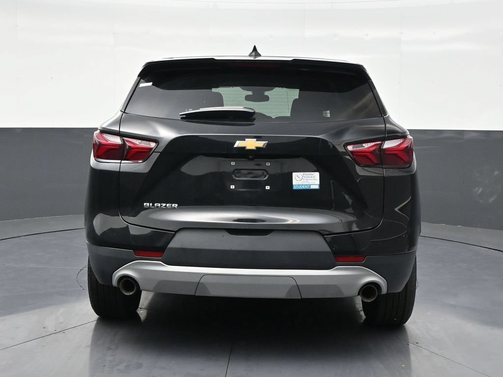 Used 2021 Chevrolet Blazer LT FWD image 4