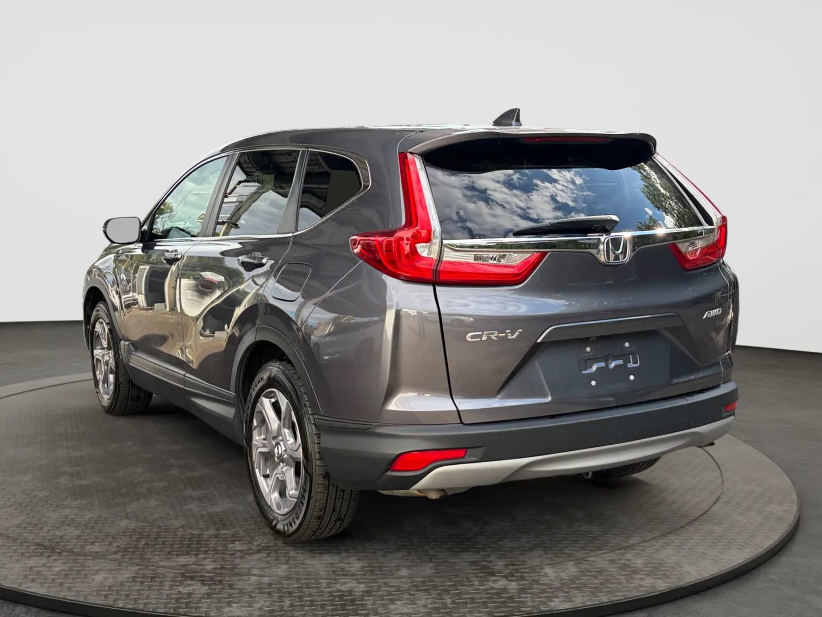 Used 2019 Honda CR-V EX image 8