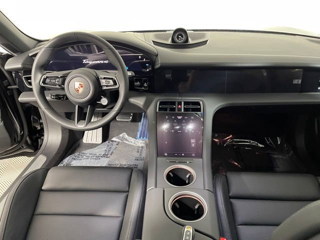 New 2025 Porsche Taycan image 40