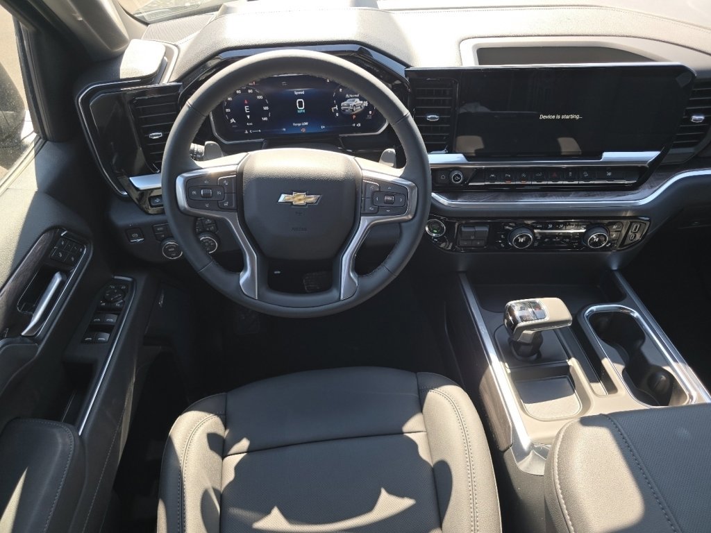 New 2026 Chevrolet Silverado 1500 LTZ w/ LTZ Premium Package AWD/4WD image 22