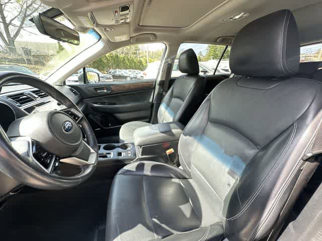Used 2018 Subaru Outback 2.5i Limited AWD/4WD image 15
