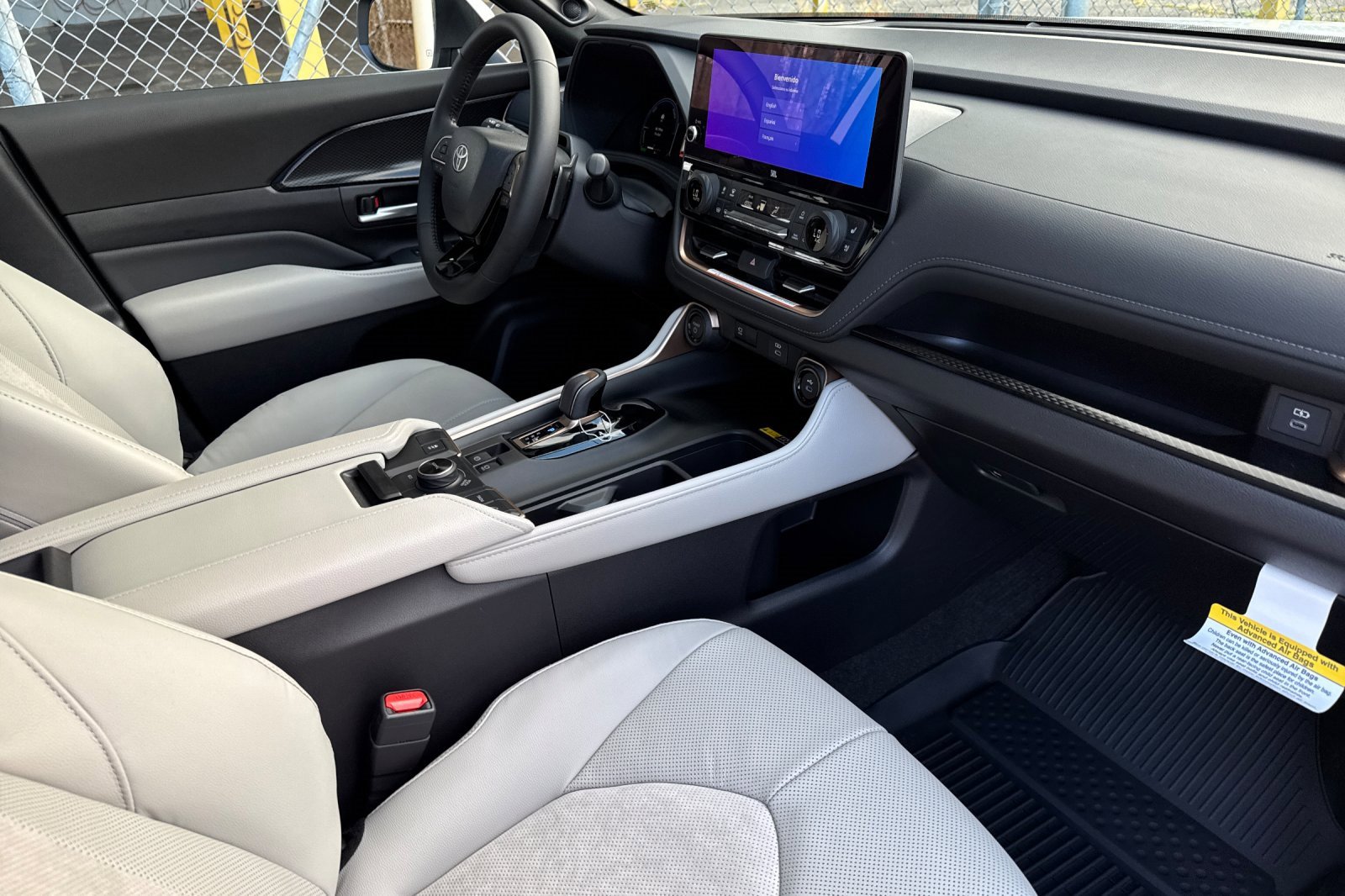 New 2026 Toyota Grand Highlander Platinum image 17