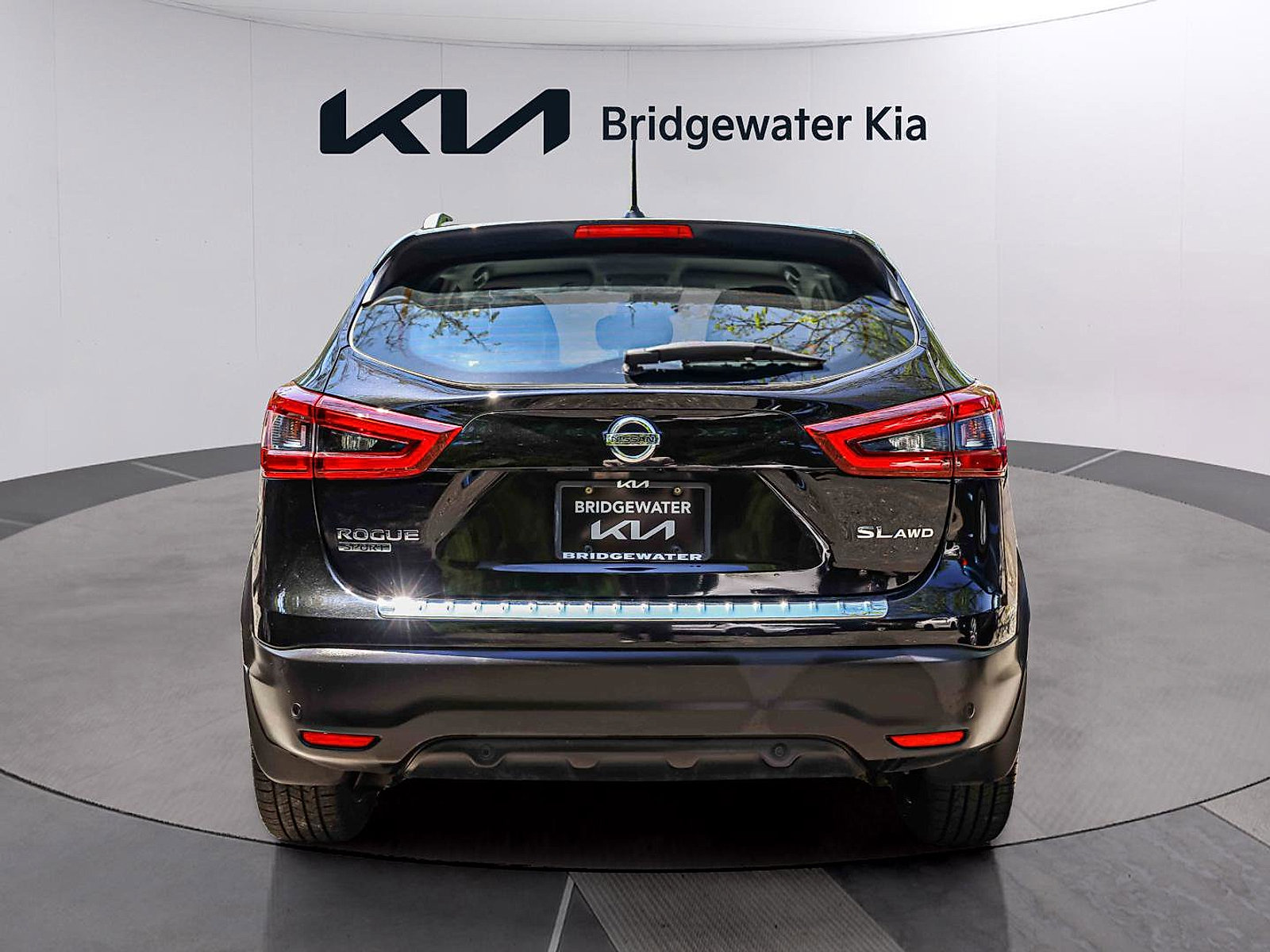 Used 2020 Nissan Rogue Sport SL AWD/4WD image 5