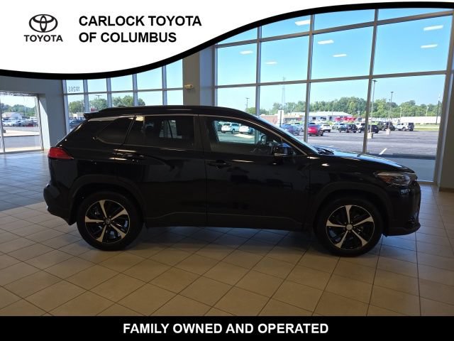 Used 2023 Toyota Corolla Cross AWD Hybrid w/ Convenience Package image 7