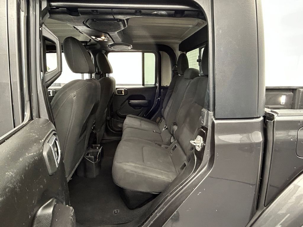 Used 2022 Jeep Gladiator Sport image 28