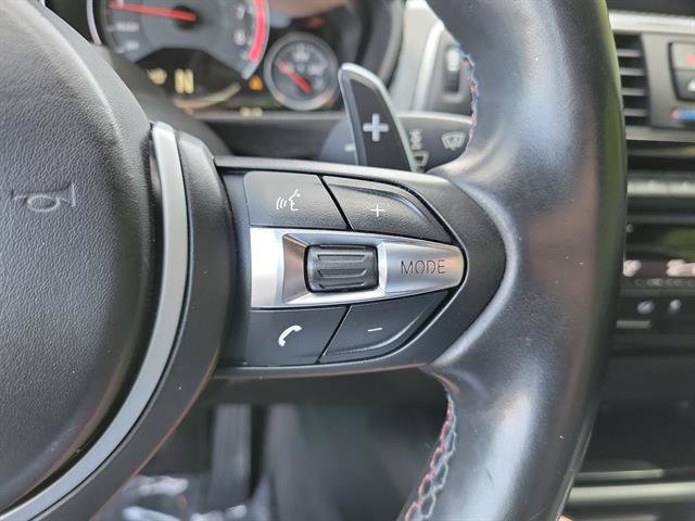 Used 2016 BMW M4 Convertible RWD image 17