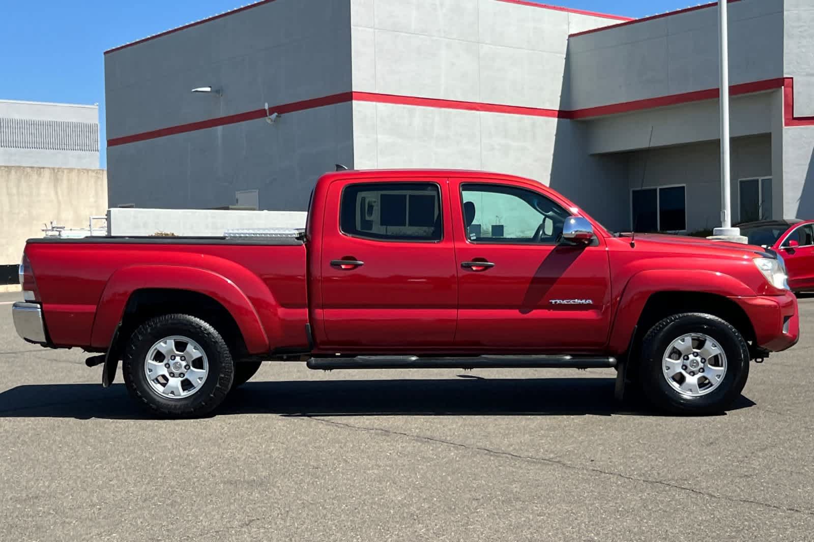 Used 2014 Toyota Tacoma PreRunner w/ SR5 Package RWD image 6