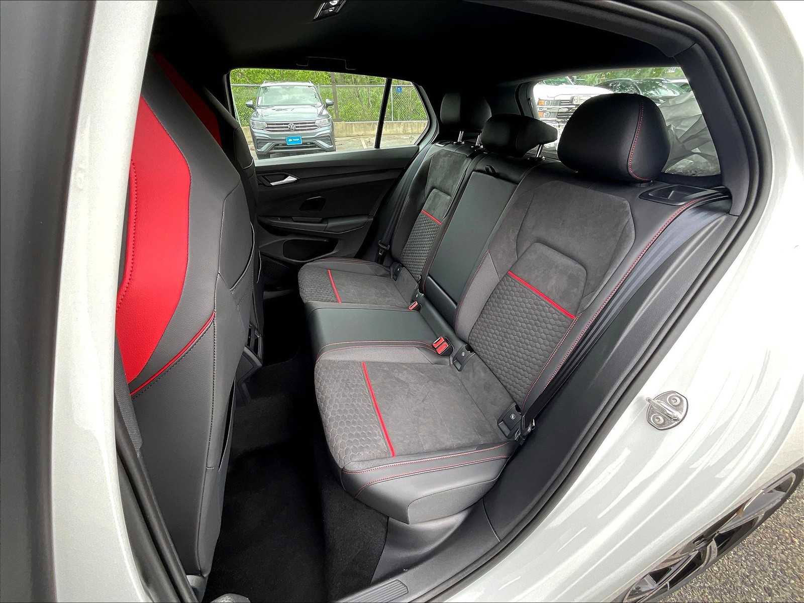 New 2025 Volkswagen GTI SE image 15