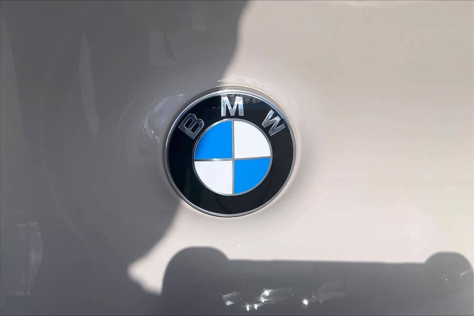 Used 2025 BMW X3 xDrive30 w/ Premium Package AWD/4WD image 32