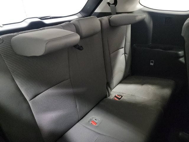 Used 2021 Toyota Highlander L AWD/4WD image 11