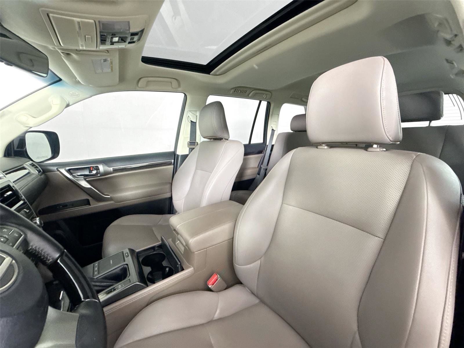 Used 2023 Lexus GX 460 Premium image 15