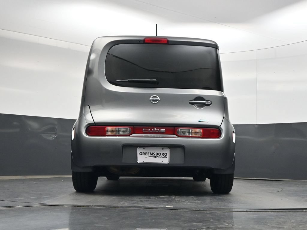 Used 2013 Nissan Cube 1.8 S w/ Interior Illumination Pkg FWD image 40