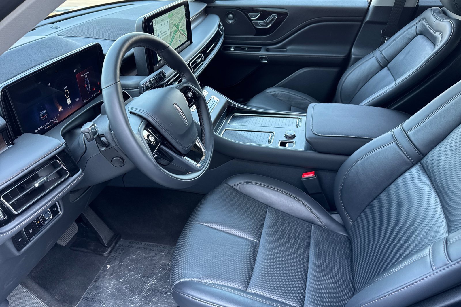 New 2025 Lincoln Aviator Reserve image 9