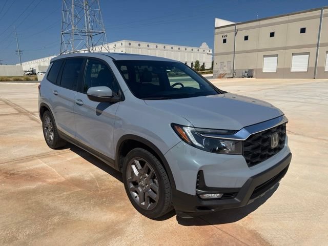 Used 2022 Honda Passport EX-L image 3