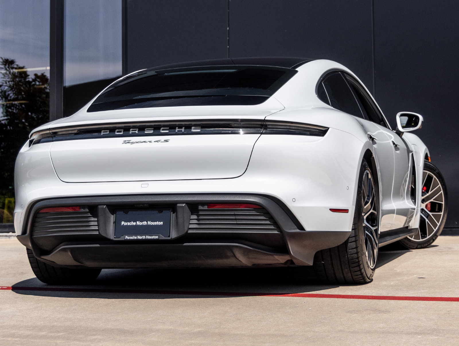Certified 2023 Porsche Taycan 4S AWD/4WD image 11