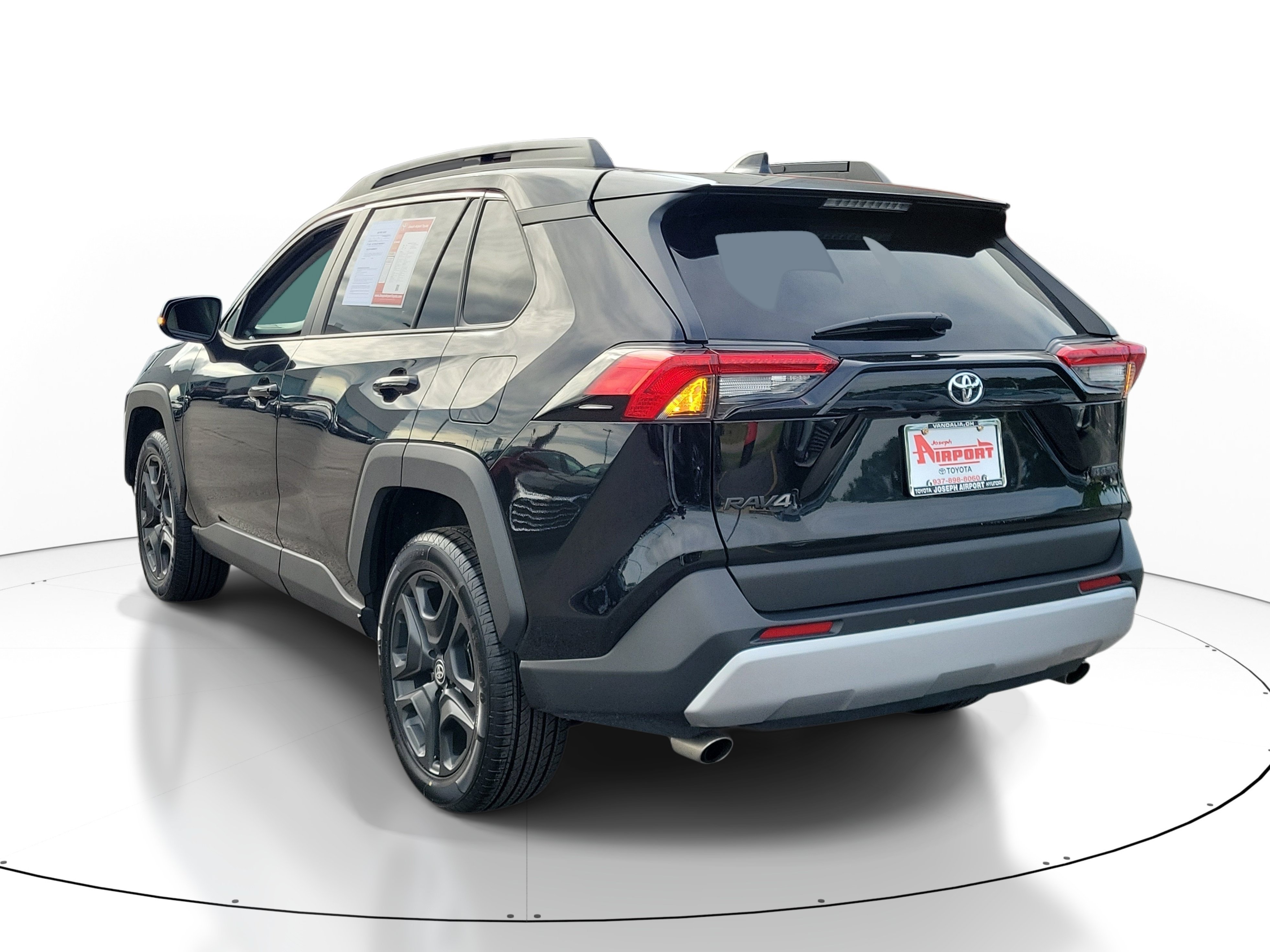 Used 2024 Toyota RAV4 Adventure AWD/4WD image 3