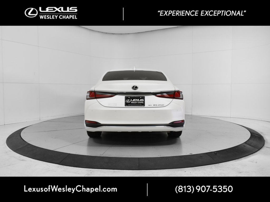 Used 2023 Lexus ES 250 w/ Premium Package image 7