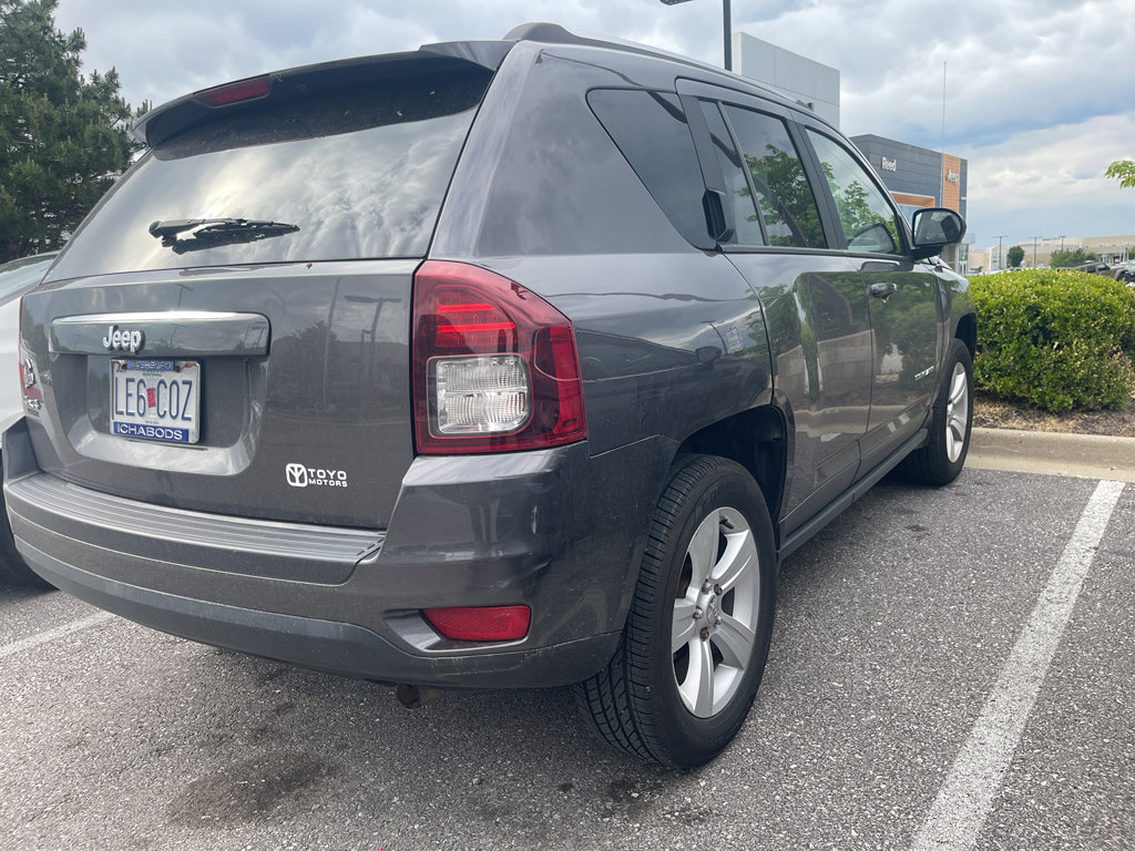 Used 2015 Jeep Compass Sport w/ Power Value Group AWD/4WD image 4