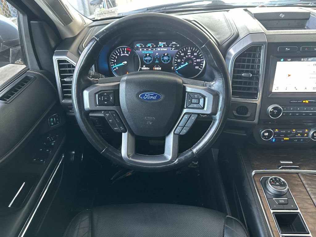 Used 2018 Ford Expedition Platinum RWD image 13