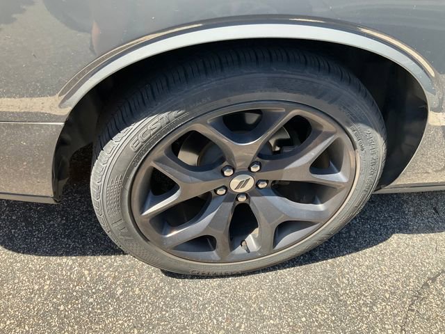 Used 2017 Dodge Challenger R/T w/ Cold Weather Group RWD image 12