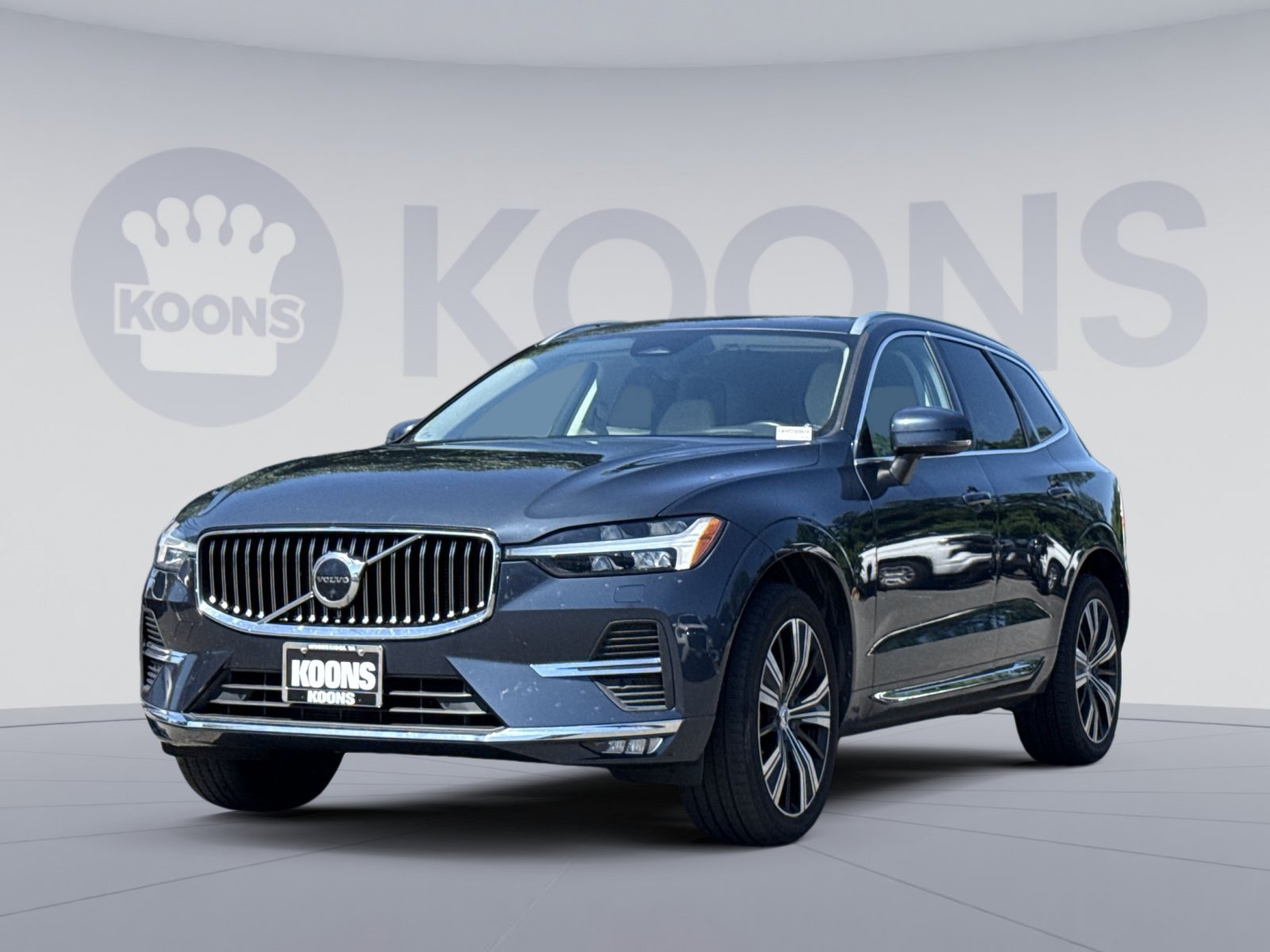 Used 2022 Volvo XC60 B6 Inscription w/ Advanced Package