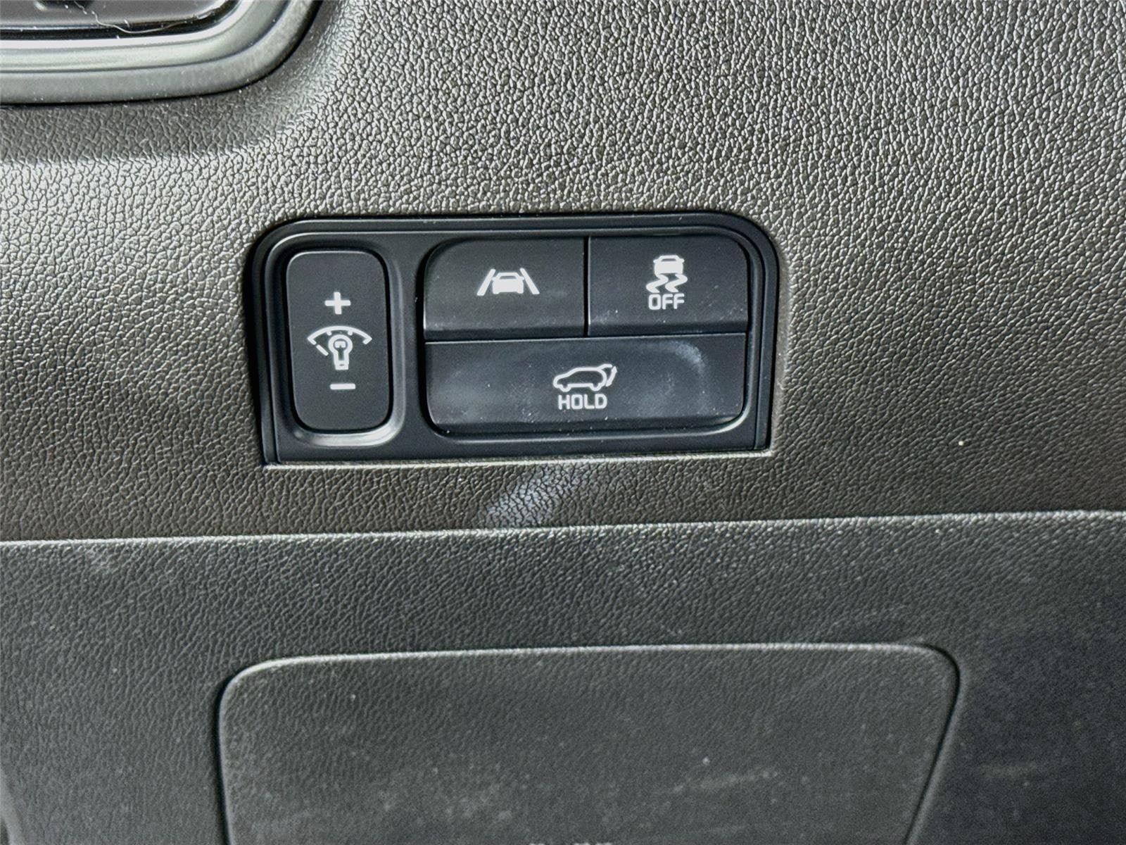 Certified 2023 Kia Sorento SX FWD image 10
