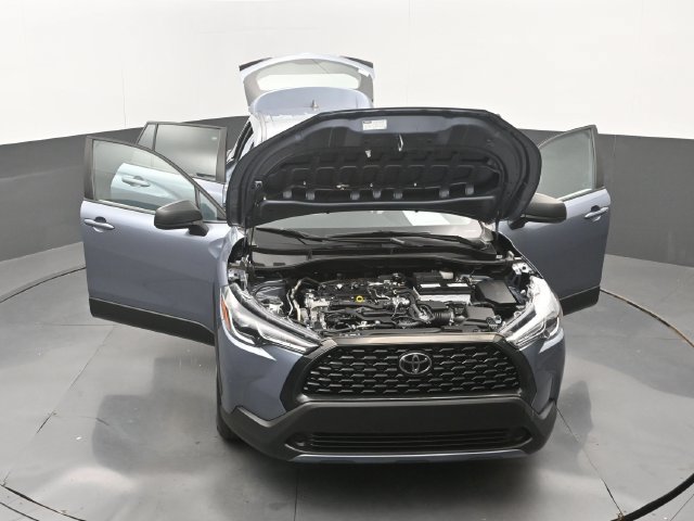 Used 2025 Toyota Corolla Cross L FWD image 34