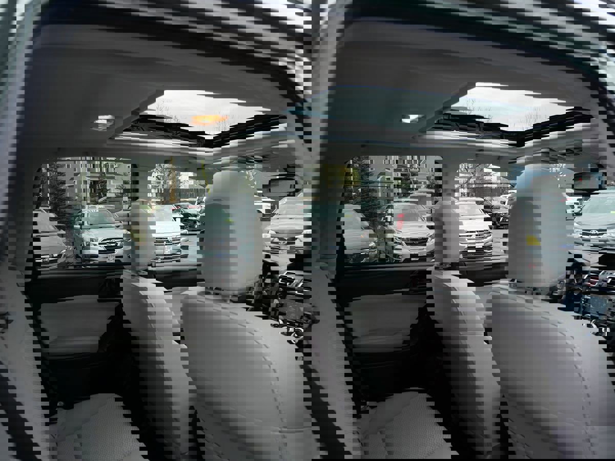 Used 2016 Subaru Forester 2.5i Premium w/ All-Weather Package image 24