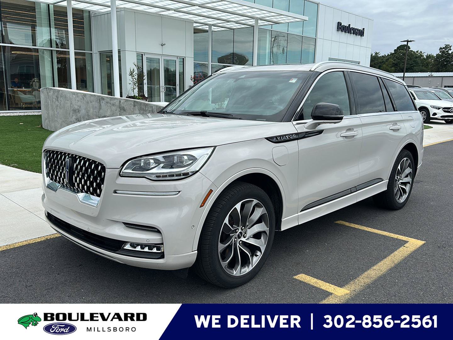 Used 2023 Lincoln Aviator Grand Touring w/ Equipment Group 301A