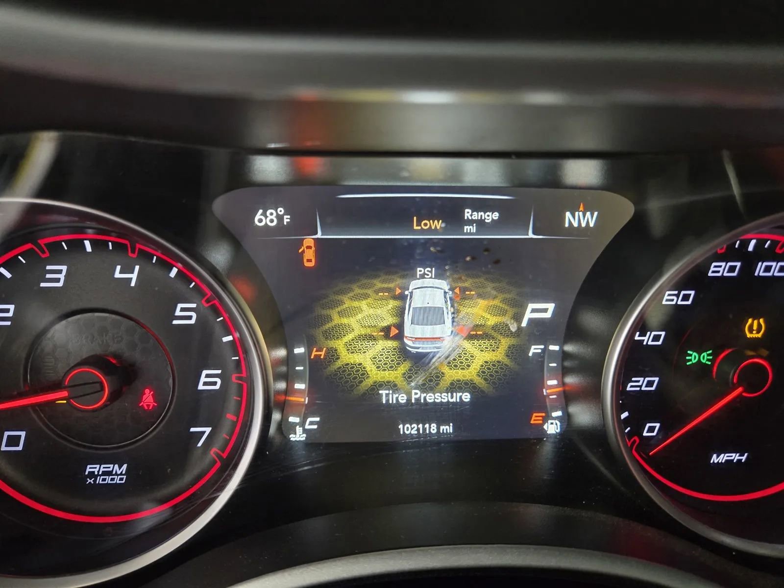 Used 2016 Dodge Charger R/T Scat Pack w/ Beats Audio Group RWD image 18