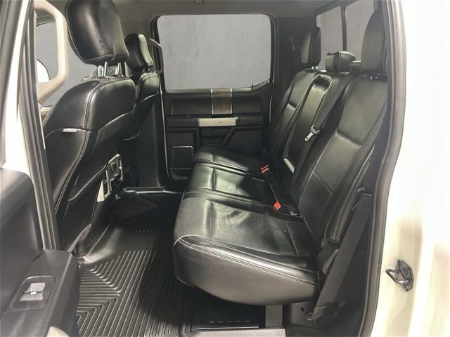Used 2018 Ford F250 Lariat w/ Chrome Package image 22