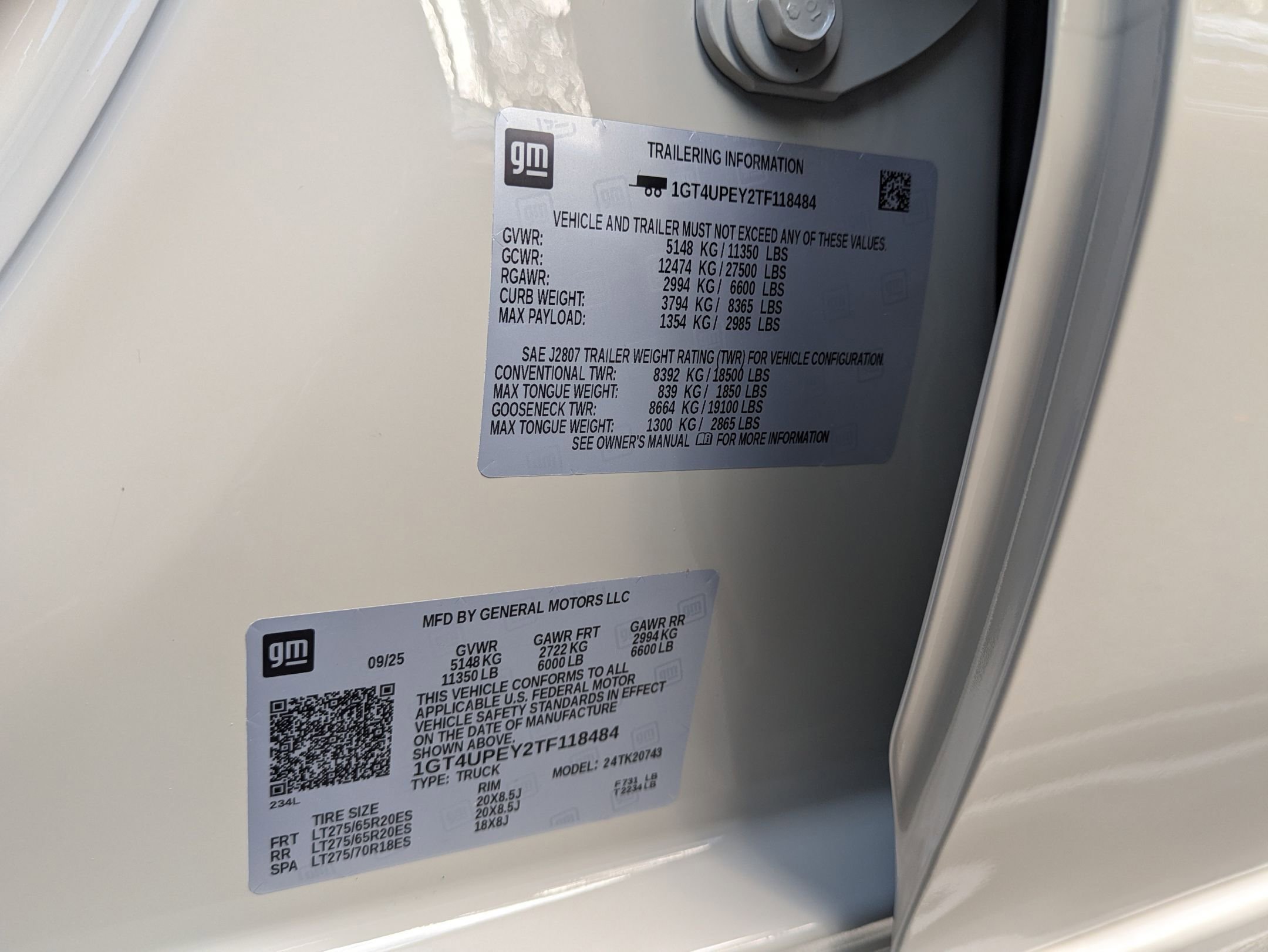 New 2026 GMC Sierra 2500 AT4 w/ AT4 Premium Plus Package image 26