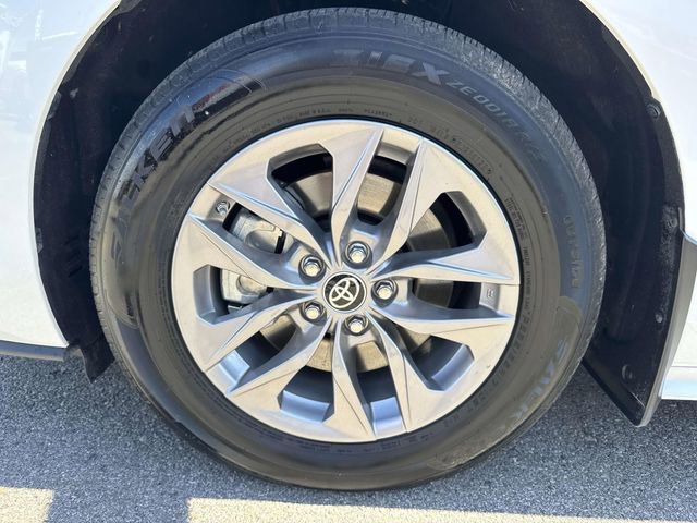 Used 2022 Toyota Sienna LE image 9