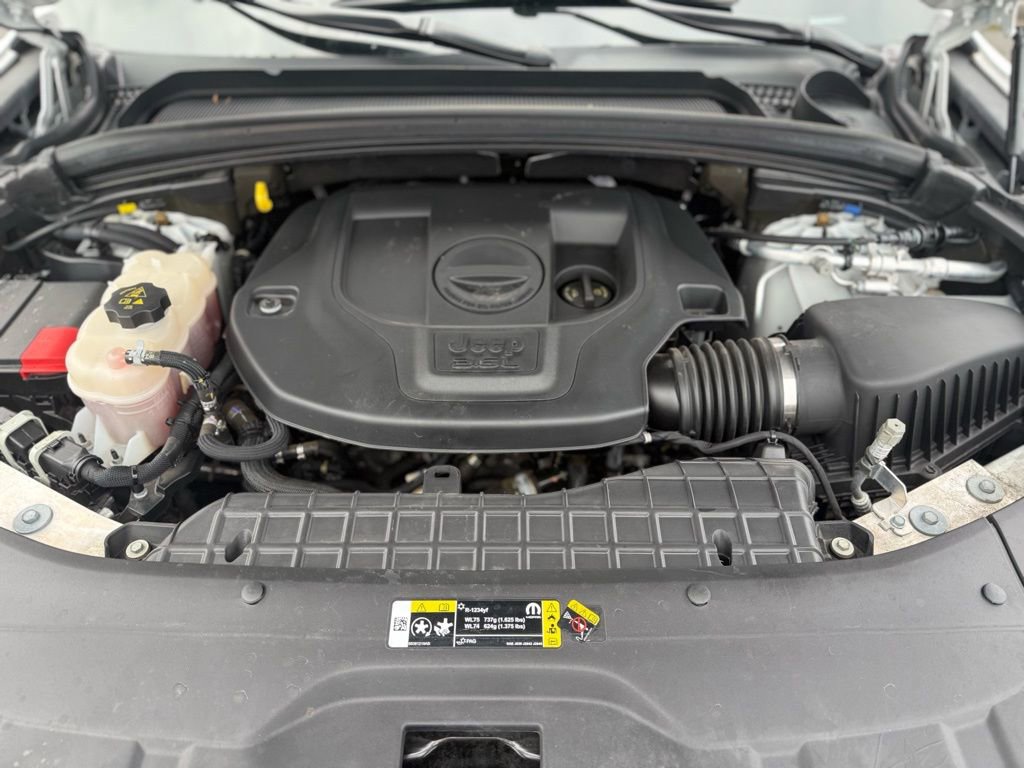 Used 2022 Jeep Grand Cherokee Overland w/ Luxury Tech Group IV image 10