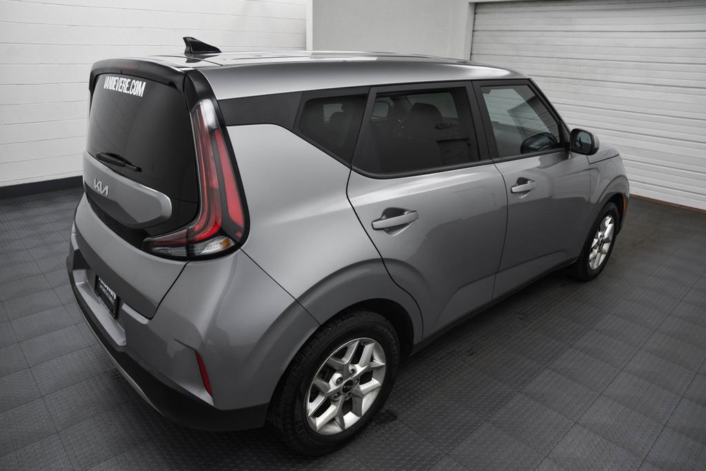 Used 2023 Kia Soul LX w/ Option Group 015 image 7