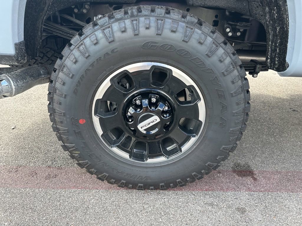 New 2026 Ford F250 Platinum image 47