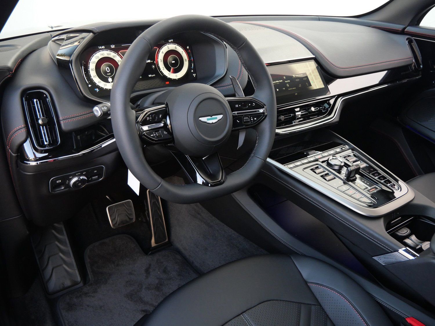 New 2026 Aston Martin DBX S image 3