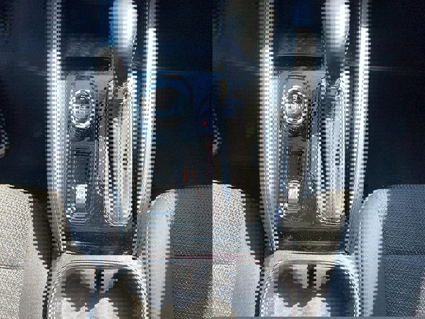 Used 2024 GMC Canyon Elevation w/ Convenience Package image 21